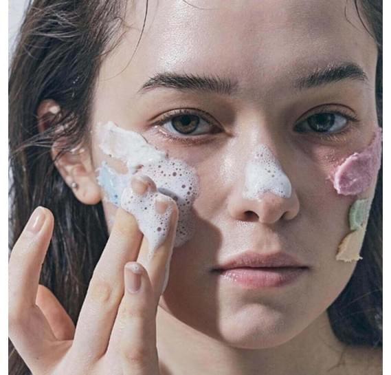 Очищающее средство с глиной и экстрактом иссопа Arencia Fresh Blue Hyssop Rice Mochi Cleanser 120 г