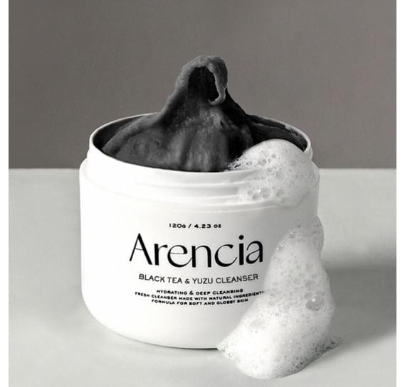 Очищающее средство с чёрным чаем и юдзу Arencia Black Tea Rice Mochi Cleanser 120 г