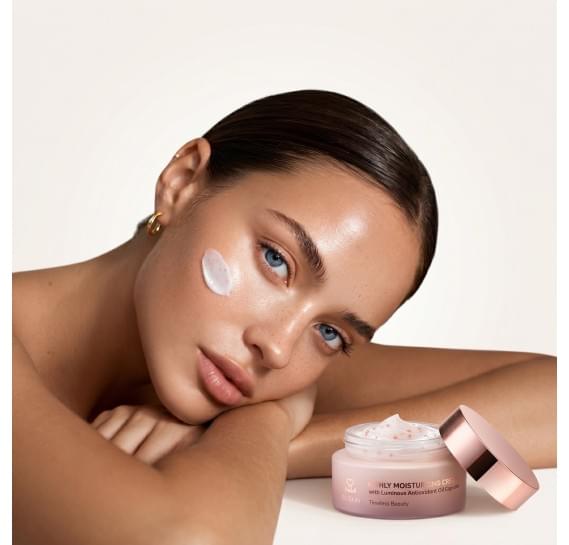 Интенсивно увлажняющий крем с сияющими антиоксидантными капсулами BLISKIN Highly Moisturizing Cream with Luminous Antioxidant Oil Capsules 50 мл
