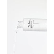 Мягкий отшелушивающий тонер с РНА-кислотой Biodance Skin Refining Mild PHA Toner
