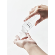 Мягкий отшелушивающий тонер с РНА-кислотой Biodance Skin Refining Mild PHA Toner