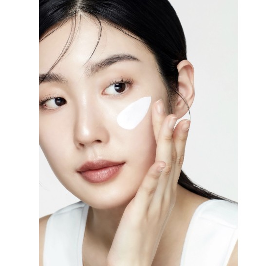 Бар’єрний сонцезахисний крем з церамідами Biodance  Skin Barrier Sun Safe SPF50 + PA++++ 30 мл