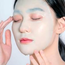 Заспокійлива тканинна маска з екстрактом центели Celimax The Real Cica Calming Ampoule Mask