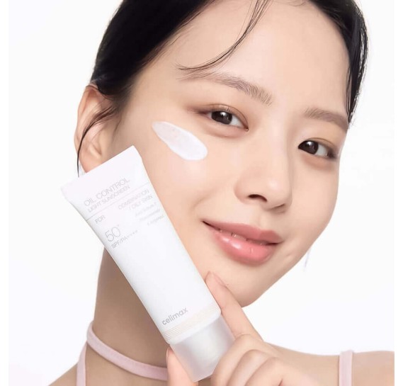 Лёгкий солнцезащитный крем для жирной кожи Celimax Oil Control Light Sunscreen SPF50+ PA++++ 40 мл