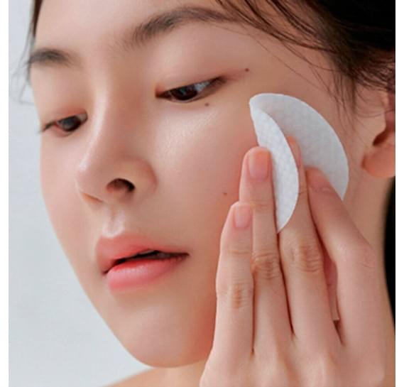 Відлущувальні педи з екстрактом хауттюйнії Celimax Ji Woo Gae Heartleaf BHA Peeling Pad Anua 125 мл