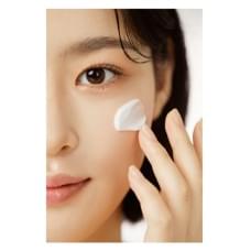 Солнцезащитный крем с коллагеном Enough Collagen 3X Moisture Sun Cream SPF50+/PA+++