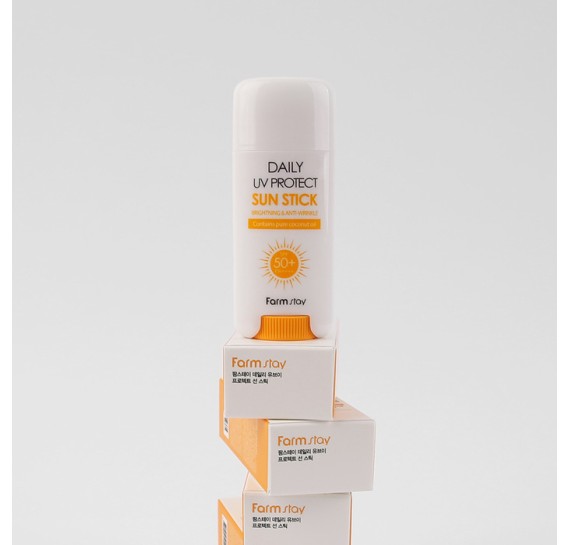 Солнцезащитный стик для всех типов кожи FARMSTAY Daily UV Protect Sun Stick SPF50 PA 16 мл