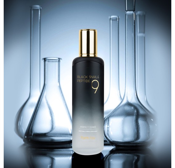 Омолаживающий тонер для лица с комплексом из 9 пептидов FarmStay Black Snail & Peptide9 Perfect Toner FARMSTAY 120 мл