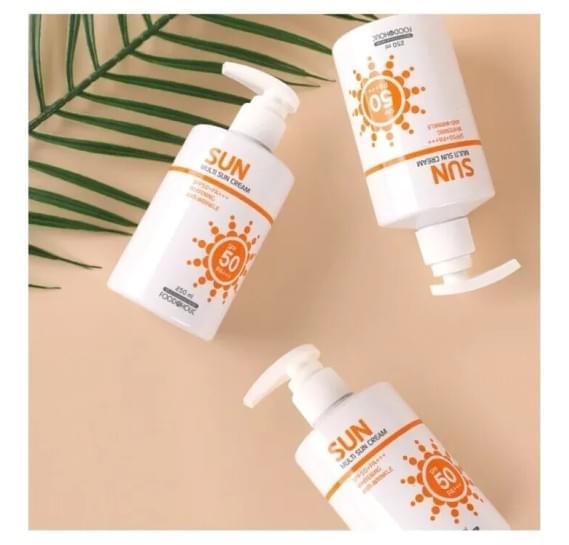 Крем солнцезащитный с арбутином для лица и тела FOODaHOLIC Multi Sun Cream SPF50+ PA+++ 250 мл