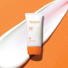 Солнцезащитный крем-основа Frudia Tone Up Base Sun Cream SPF50+ PA+++
