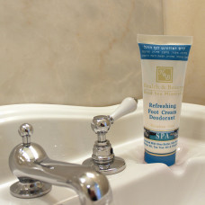 Крем-дезодорант для ніг з охолоджувальним ефектом Health And Beauty Refreshing Foot Cream Deodorant