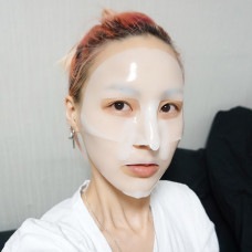 Поживна гідрогелева маска для обличчя з олією ши та перлинною пудрою Koelf Pearl & Shea Butter Mask