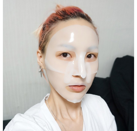 Питательная гидрогелевая маска для лица с маслом ши и жемчужной пудрой Koelf Pearl & Shea Butter Mask 30 г