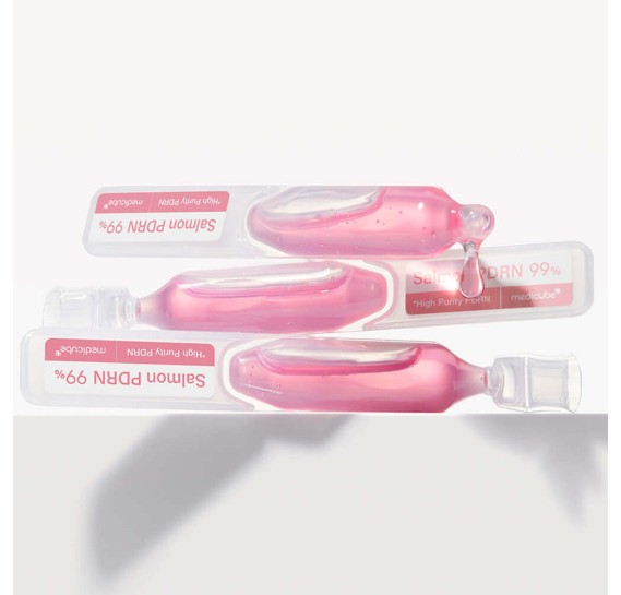 Набор концентрированных сывороток с ПДРН и коллагеном Medicube PDRN Pink One Day Serum  MEDICUBE 10 шт * 1,5 мл