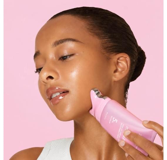 Массажный крем для шеи и овала лица с ПДРН medicube PDRN Collagen Gua Sha Neck Wrinkle Cream MEDICUBE 90 г
