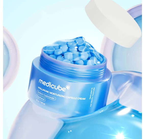 Увлажняющий капсульный крем с пантенолом Medicube Hyaluronic Moisturizing Capsule Cream MEDICUBE 55 мл