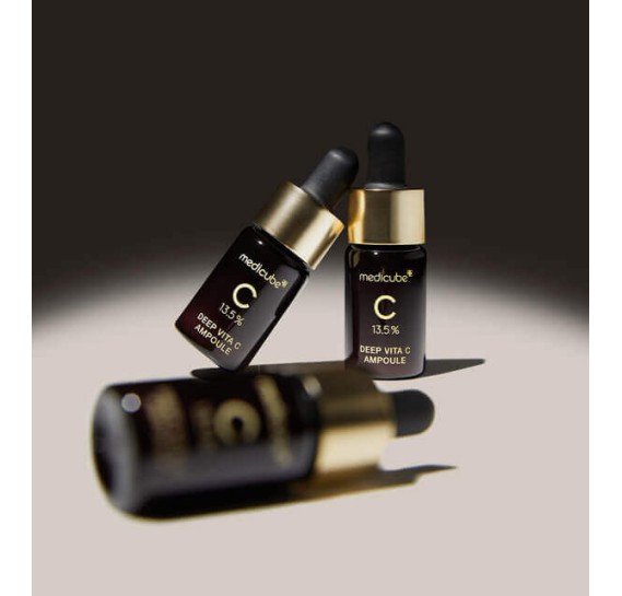 Интенсивная ампула с витамином С Medicube Deep Vita C Ampoule  MEDICUBE 3 шт * 10 мл