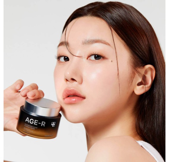 Капсульный крем с глутатионом и пептидами Medicube Age-R Glutathione Glow Capsule Cream MEDICUBE 50 мл
