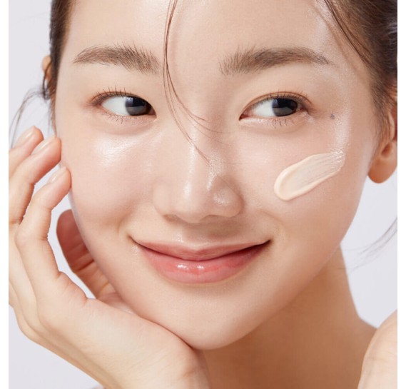 Тонирующий солнцезащитный крем с коллагеном medicube Collagen Firming Sun Cream SPF50 PA MEDICUBE 50 мл