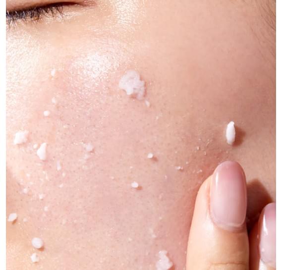 Пилинг-скатка для гладкости кожи с коллагеном MEDI-PEEL Red Lacto Collagen Konjac Peeling Gel 95 мл