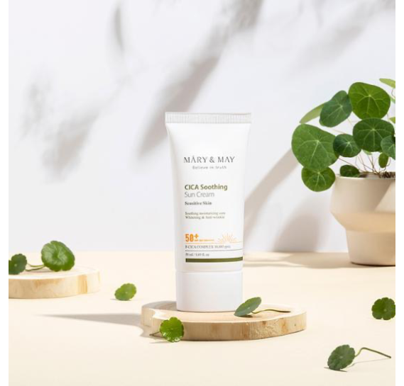 Успокаивающий солнцезащитный крем с центеллой Mary&May CICA Soothing Sun Cream SPF50+ PA++++ 50 мл