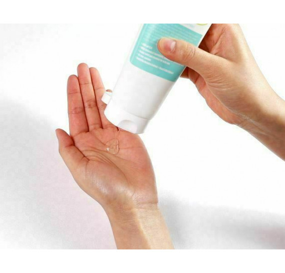 Слабокислотный гель для деликатного очищения кожи Purito Defence Barrier Ph Cleanser 150 мл