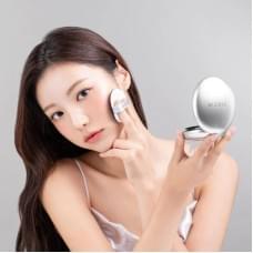 Легкий кушон с сияющим финишем TIRTIR Mask Fit Aura Cushion 21N Ivory