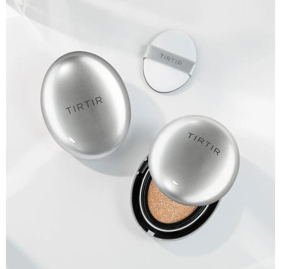 Легкий кушон с сияющим финишем TIRTIR Mask Fit Aura Cushion 23N Sand 18 г